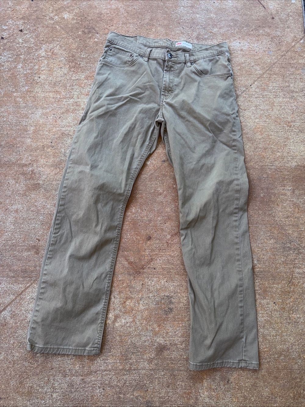 Wrangler Slim Straight Khaki Pants 33x32